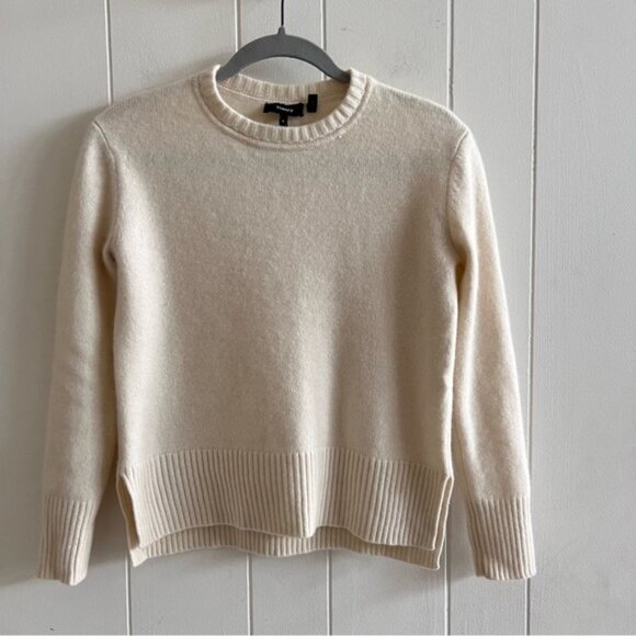 Theory Cashmere Sweater - Picture 1 of 8